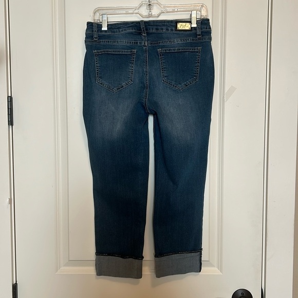 Earl Jeans Straight Cuff Medium Wash Distressed Jeans Women’s Size 6 - Picture 6 of 10